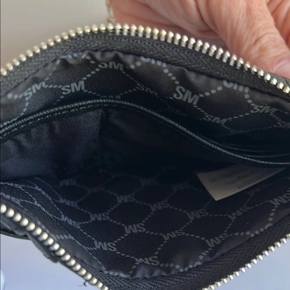 NWT STEVE MADDEN BBRETTY Phone Wristlet & Wallet in Black